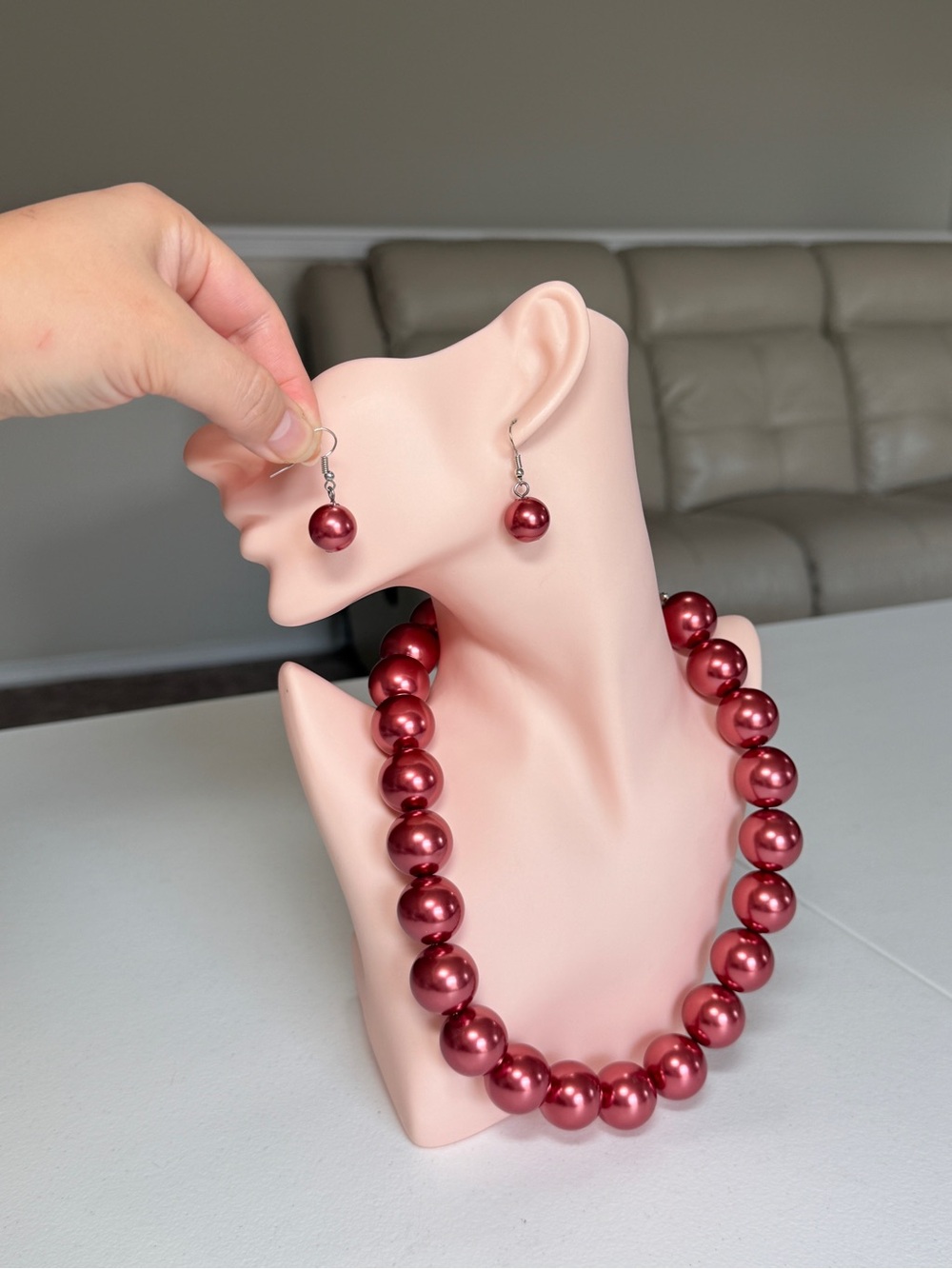 Vintage Style Beaded Drop Necklace and Earrings Set - Metallic Burgundy